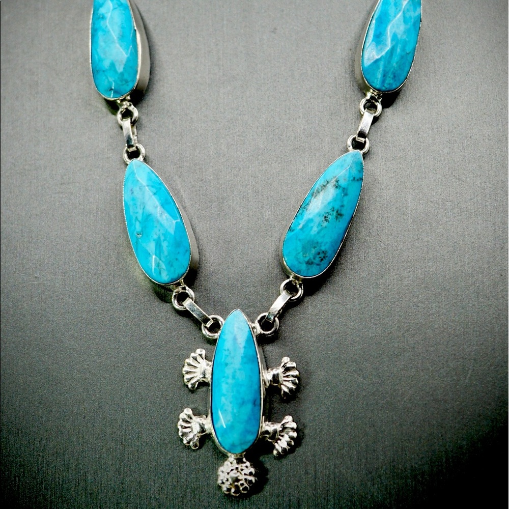 Turquoise Howlite Silver Necklace
